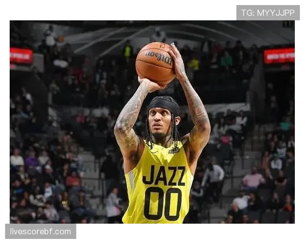 爵士克拉克森15分4助攻 替补席进攻火力成重要变数